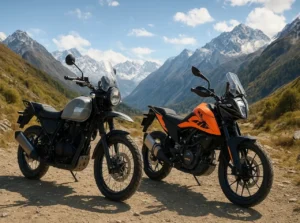 Royal Enfield Himalayan 450 और KTM 390 Adventure दोनो बाइक्स की तुलना – पहाड़ी बैकग्राउंड के साथ